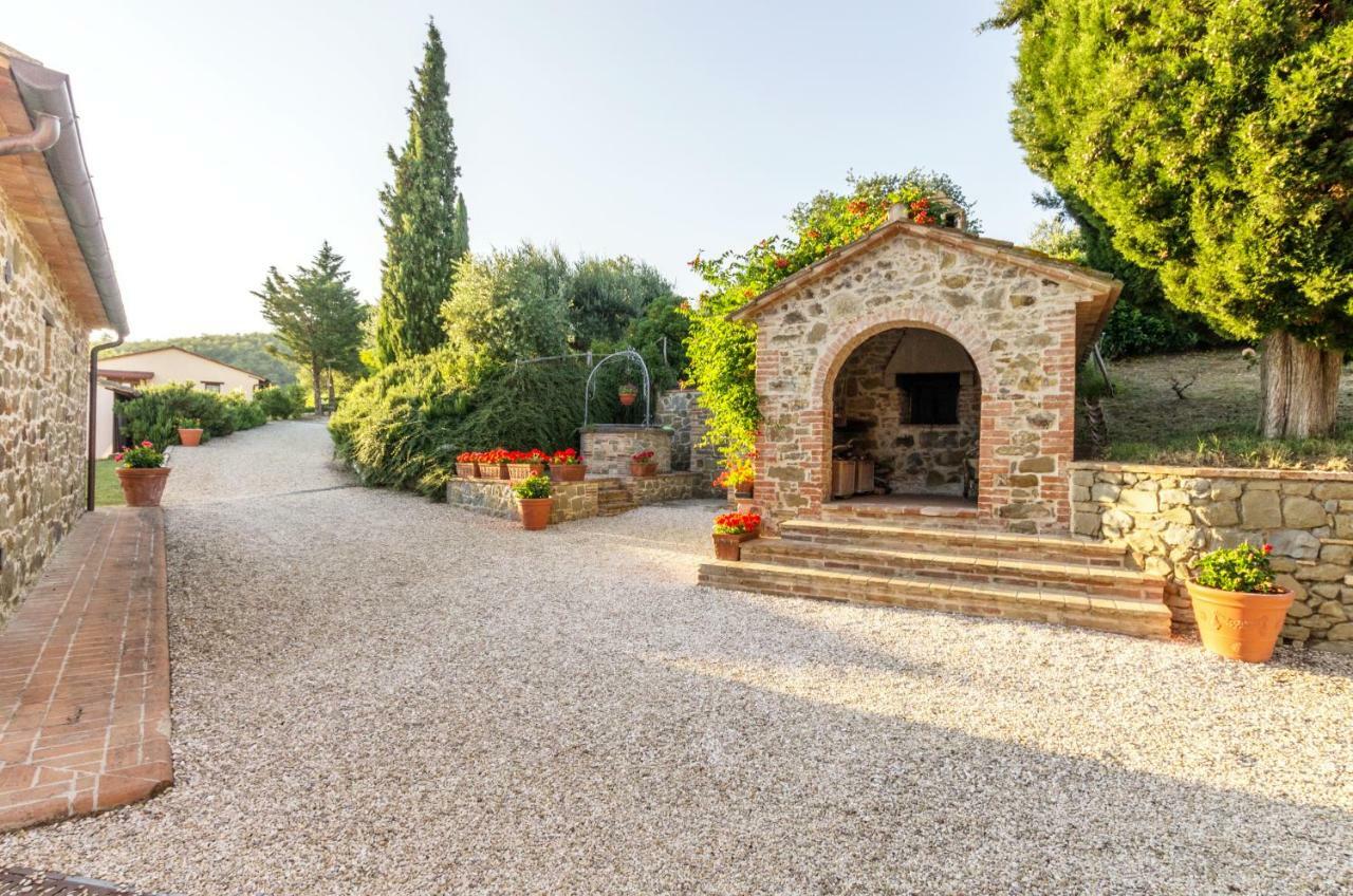 Hotel Relais Borgo Torale Passignano sul Trasimeno Exterior foto