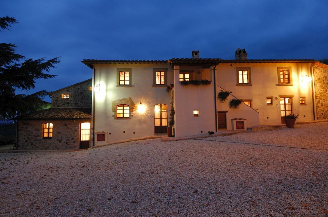 Hotel Relais Borgo Torale Passignano sul Trasimeno Exterior foto