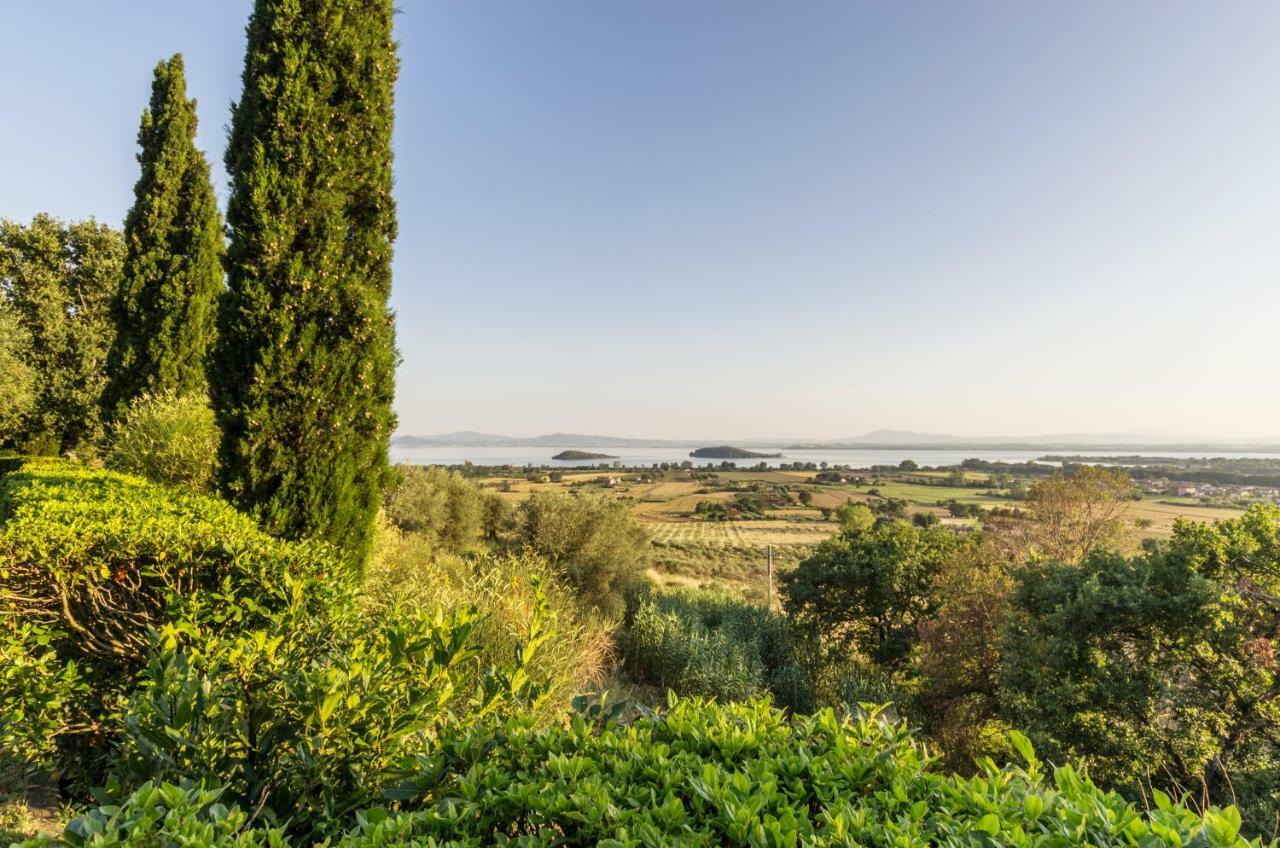 Hotel Relais Borgo Torale Passignano sul Trasimeno Exterior foto