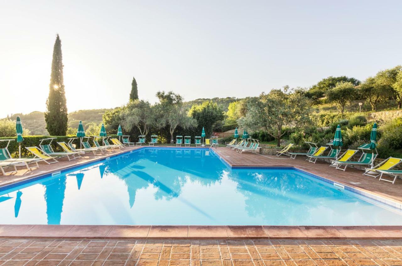 Hotel Relais Borgo Torale Passignano sul Trasimeno Exterior foto